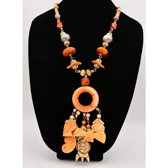 Vintage Carved Laminated Wood Statement Necklace Whimsical Made in India Bin3A